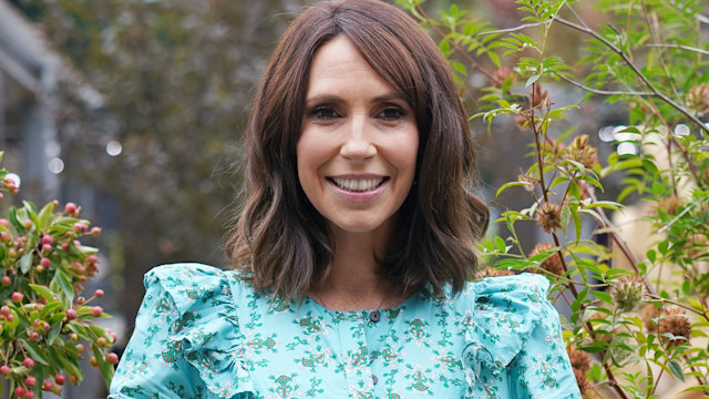 alex jones the blue floral dress