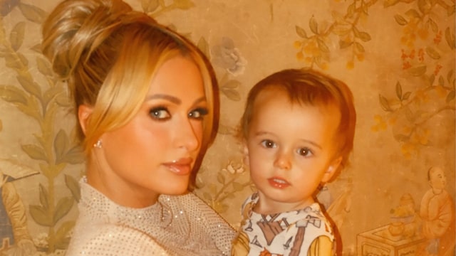 paris hilton holding son phoenix