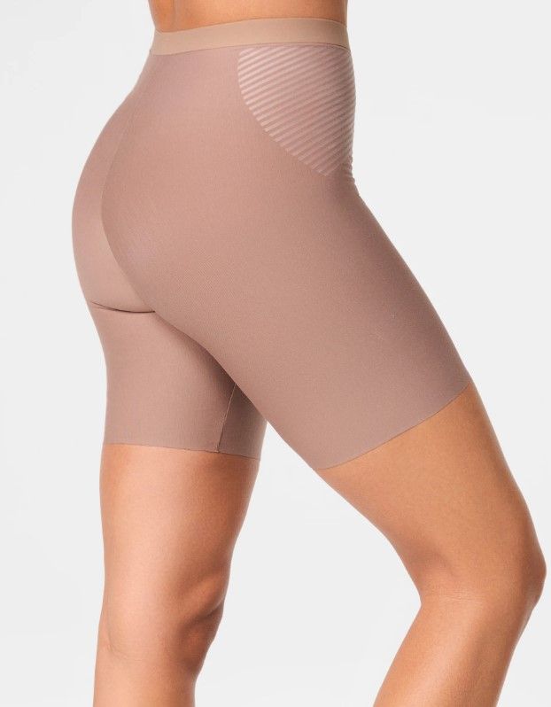SPANXshape™ Invisible Supima®
Cotton Mid-Thigh Short