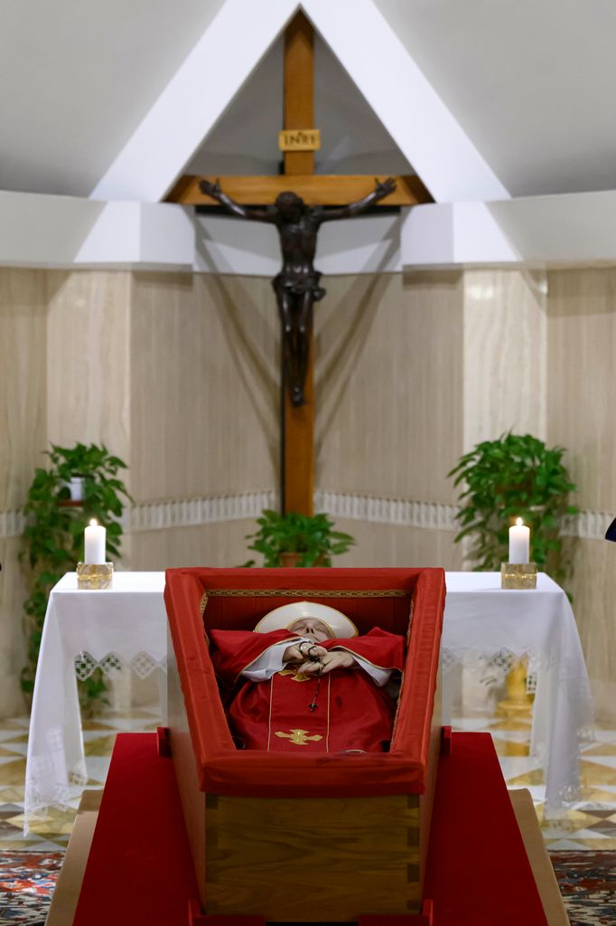 Pope Francis' body lying in state