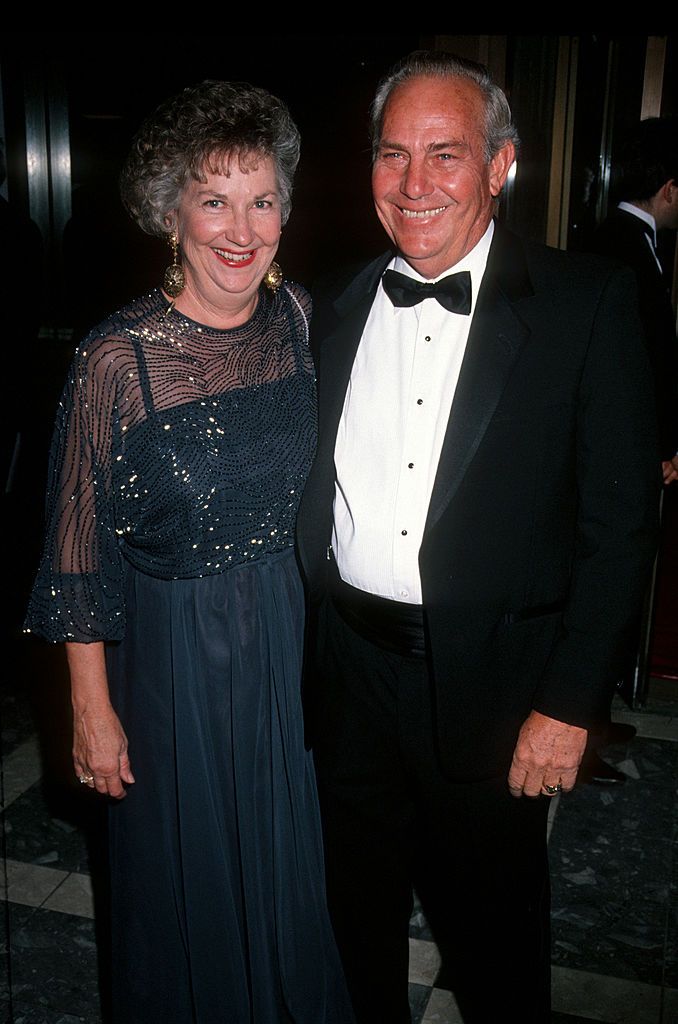 Shannon and Bill Costner at the premiere of Dances with Wolves