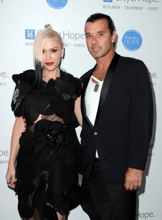 gwen stefani gavin rossdale reunite family
