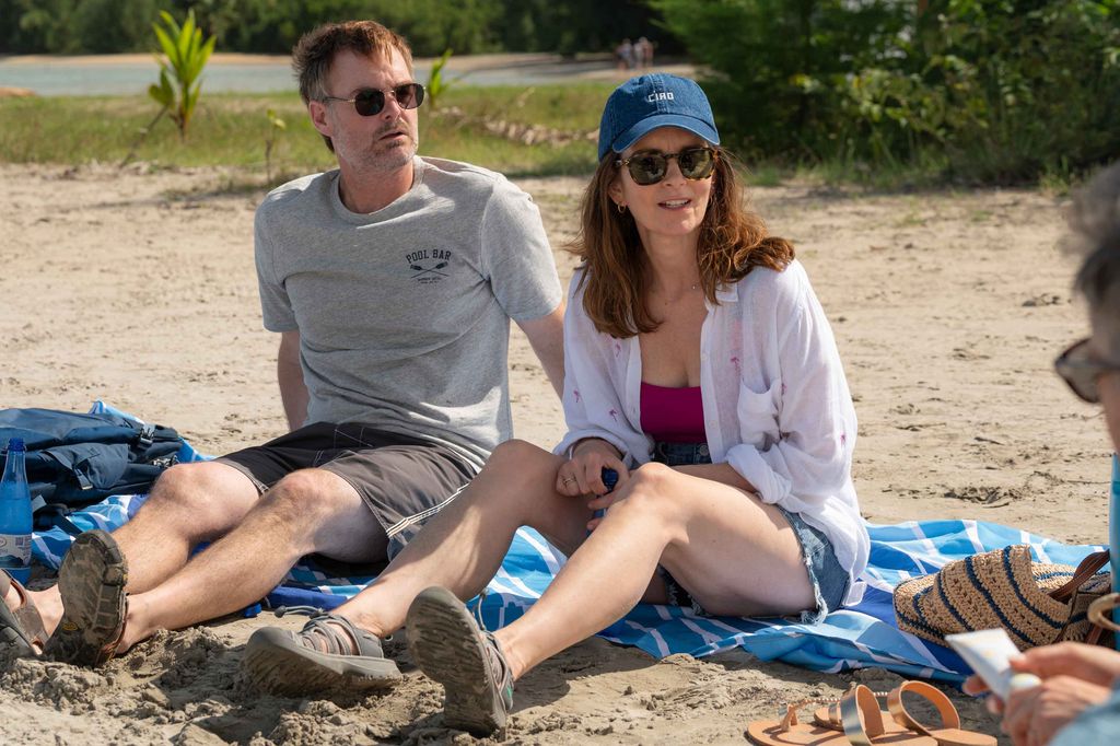 The Four Seasons beach outfit Tina Fey