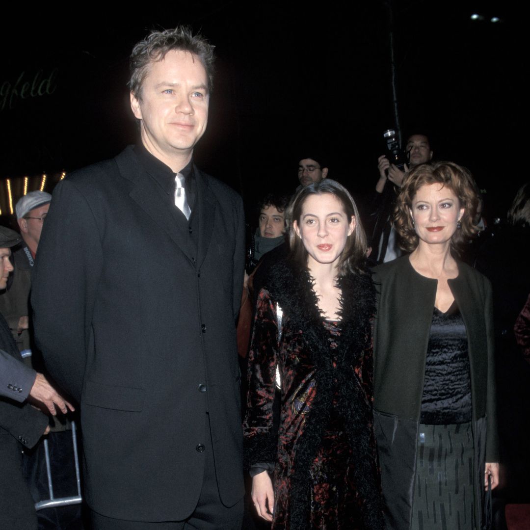 Tim Robbins, Susan Sarandon and Eva Amurri during New York Premiere of "Stepmom" - December 15, 1998 at Ziegfeld Theater in New York City, New York, United States